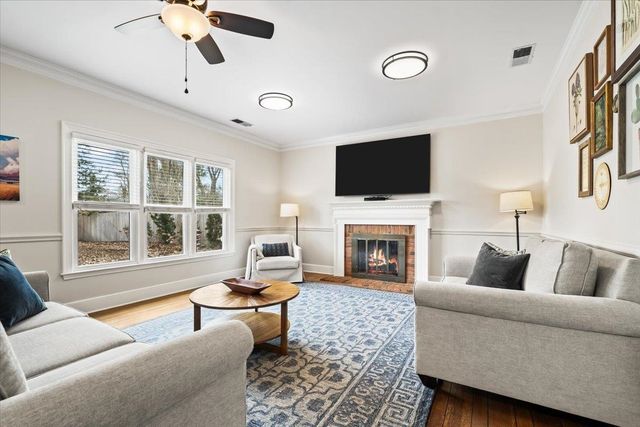 8719 CUMBERNAULD CIR S, Germantown, TN 38139