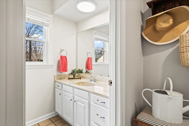 8719 CUMBERNAULD CIR S, Germantown, TN 38139