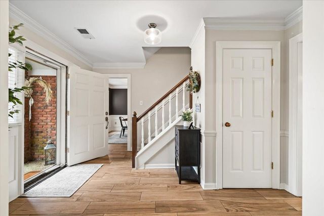 8719 CUMBERNAULD CIR S, Germantown, TN 38139