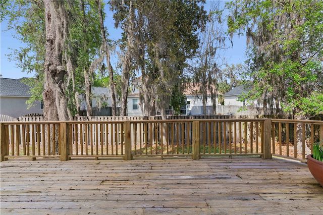 150 E Commons Drive, St Simons Island, GA 31522