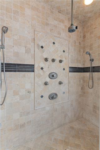 150 E Commons Drive, St Simons Island, GA 31522