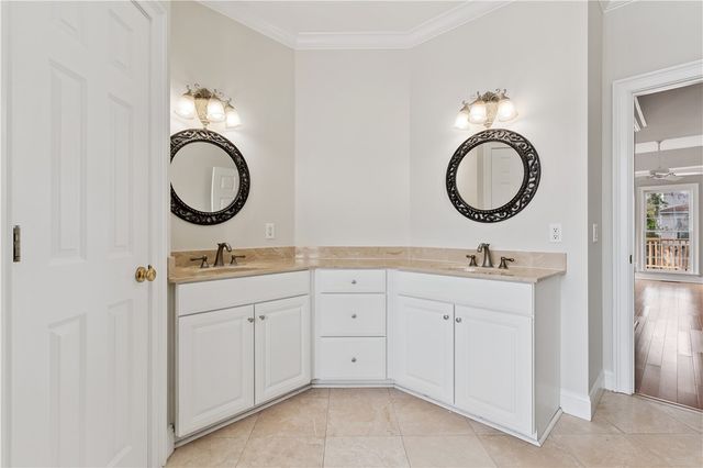 150 E Commons Drive, St Simons Island, GA 31522