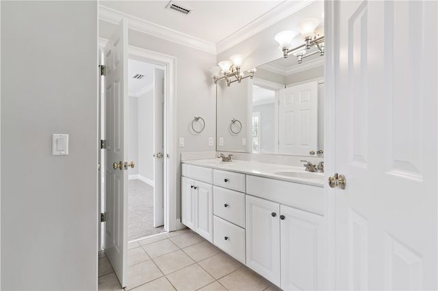 150 E Commons Drive, St Simons Island, GA 31522