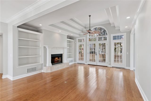 150 E Commons Drive, St Simons Island, GA 31522