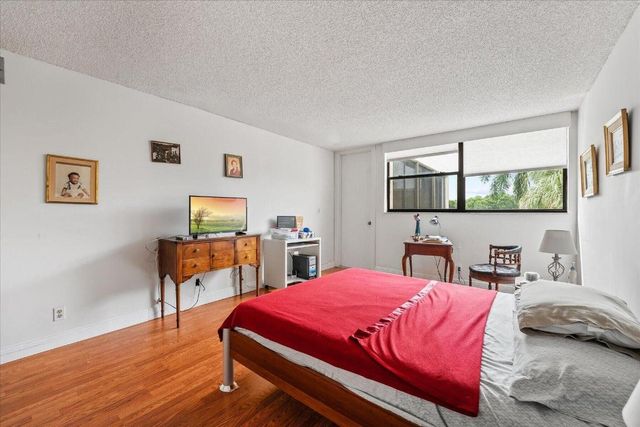 16251 Golf Club Road 312, Weston, FL 33326