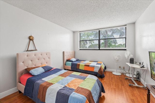 16251 Golf Club Road 312, Weston, FL 33326