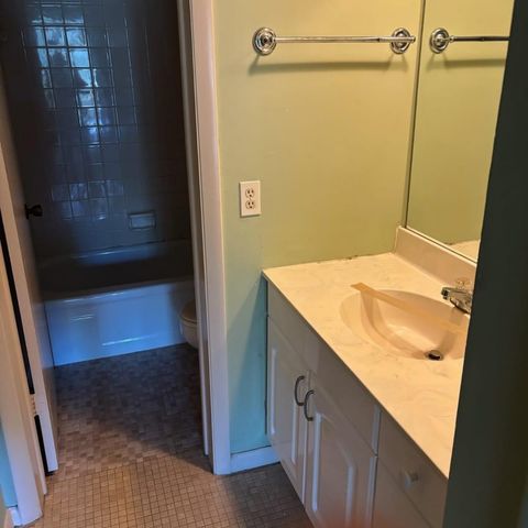 2304 S Cypress Bend Drive 313, Pompano Beach, FL 33069