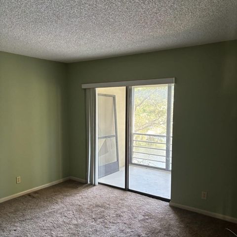 2304 S Cypress Bend Drive 313, Pompano Beach, FL 33069