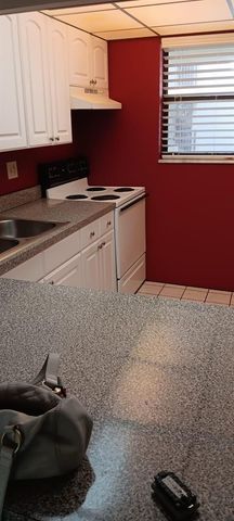 2304 S Cypress Bend Drive 313, Pompano Beach, FL 33069