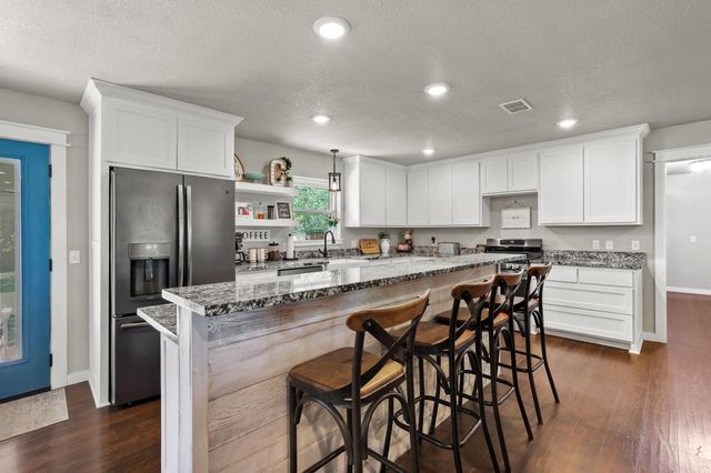 3353 County Road 2130, Telephone, TX 75488