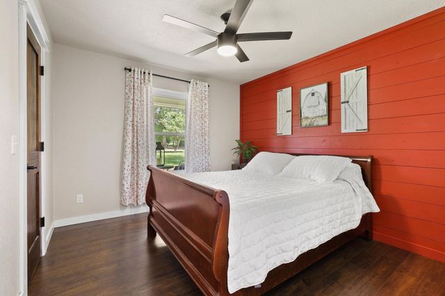 3353 County Road 2130, Telephone, TX 75488