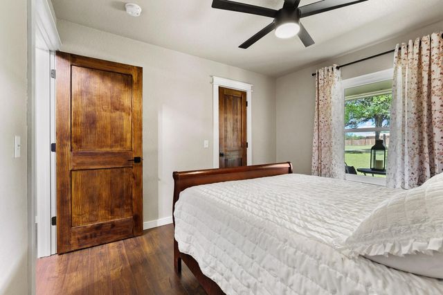 3353 County Road 2130, Telephone, TX 75488