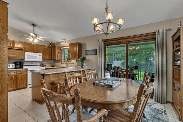 826 W Meadow Court, Sartell, MN 56377