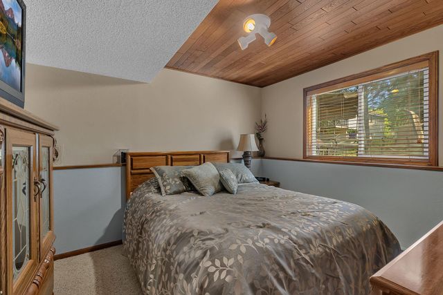 826 W Meadow Court, Sartell, MN 56377