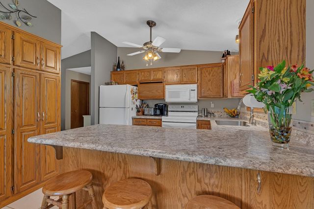 826 W Meadow Court, Sartell, MN 56377