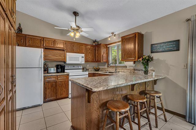 826 W Meadow Court, Sartell, MN 56377