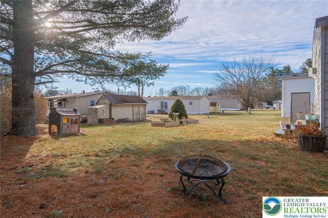 52 West Zimmer Drive, Lehigh Twp, PA 18088