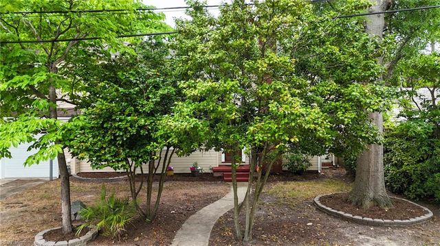 104 E Severn RD, Norfolk, VA 23505