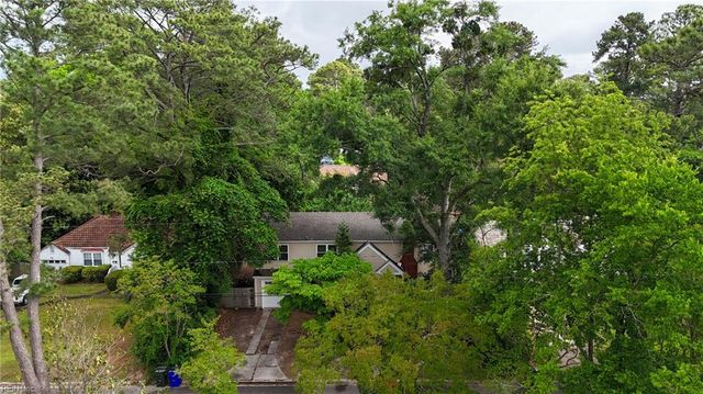 104 E Severn RD, Norfolk, VA 23505
