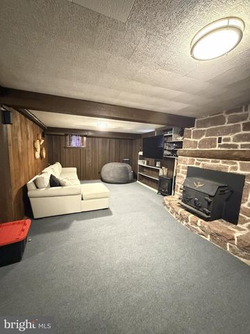 216 IRENE AVE, Ephrata, PA 17522