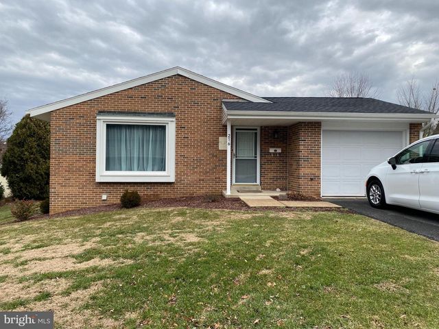 216 IRENE AVE, Ephrata, PA 17522