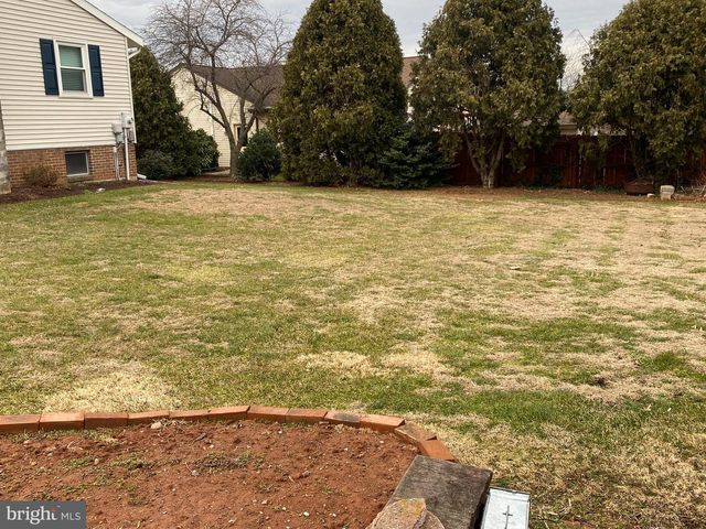 216 IRENE AVE, Ephrata, PA 17522