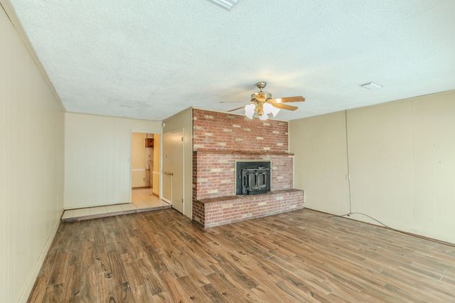 3029 Esters Court, Irving, TX 75062