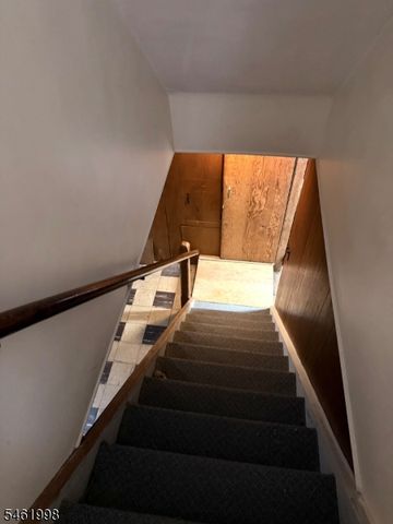 206 Delacy Dr, North Plainfield Boro, NJ 07060