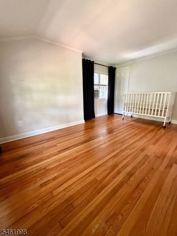 Image 25 of property listing at 206 Delacy Dr, North Plainfield Boro, NJ 07060