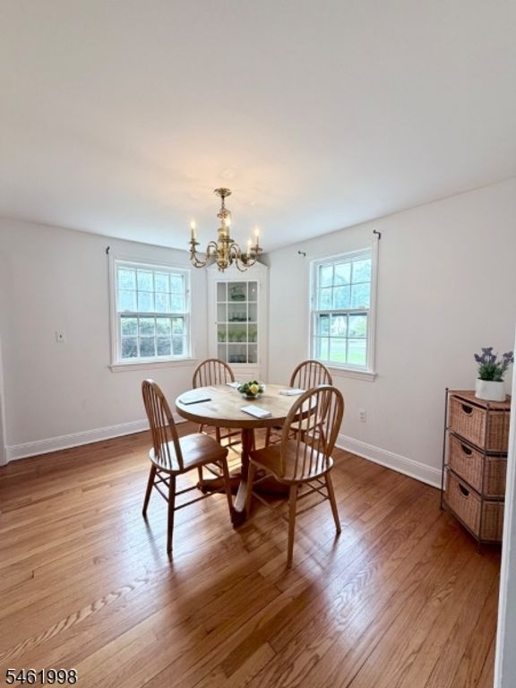 Image 10 of property listing at 206 Delacy Dr, North Plainfield Boro, NJ 07060