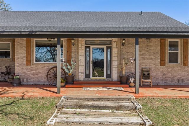 29705 S County Road 1650 Road, Elmore City, OK 73433