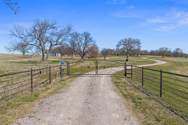 29705 S County Road 1650 Road, Elmore City, OK 73433