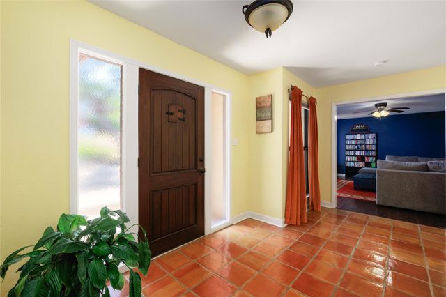 8118 New Dawn, San Antonio, TX 78250