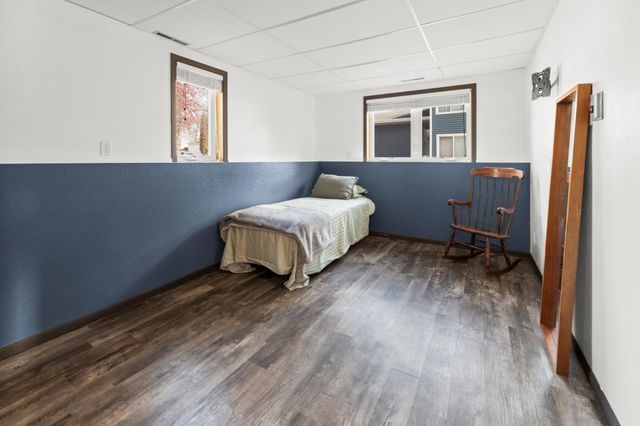 2933 Heatherwood Circle S, Moorhead, MN 56560