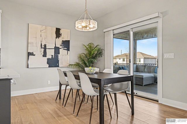 3924 S 207th Street, Elkhorn, NE 68022