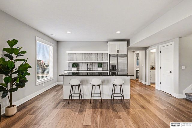 3924 S 207th Street, Elkhorn, NE 68022