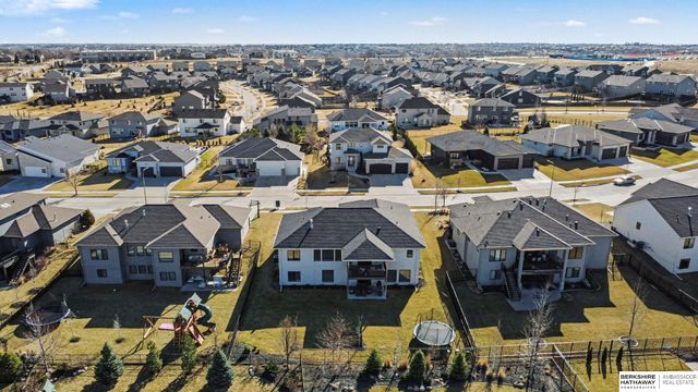 3924 S 207th Street, Elkhorn, NE 68022