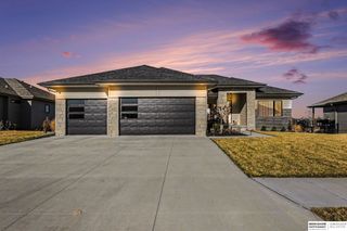 3924 S 207th Street, Elkhorn, NE 68022