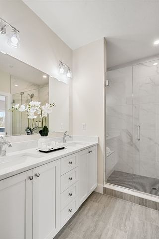 15 Brightstone Way 14, Sandown, NH 03873