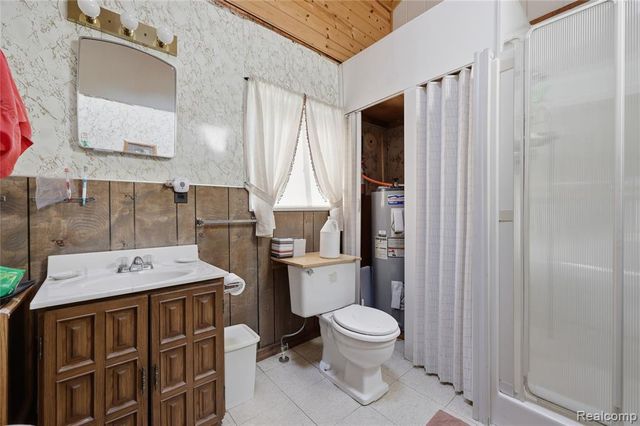 6556 Dickinson Island, Algonac, MI 48001