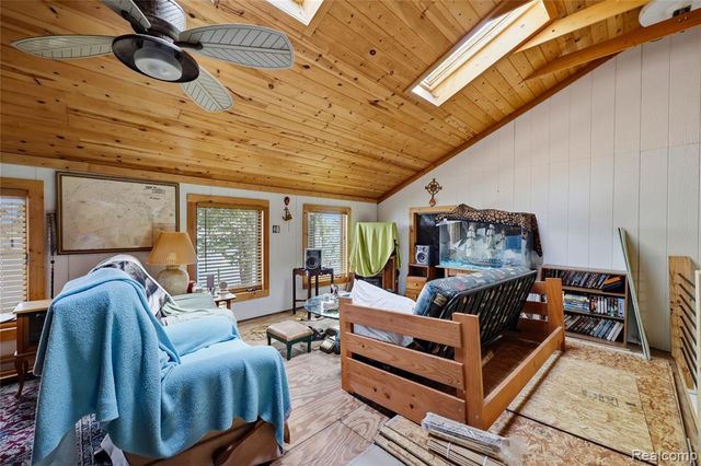 6556 Dickinson Island, Algonac, MI 48001