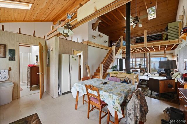 6556 Dickinson Island, Algonac, MI 48001