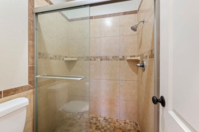 402 Hi Stirrup E4, Horseshoe Bay, TX 78657