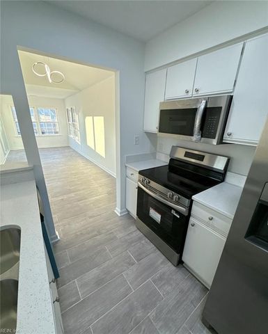 3804 Pamunkey River Reach Apt D, Portsmouth, VA 23703