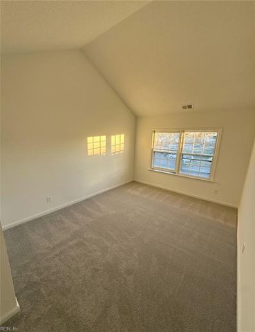 3804 Pamunkey River Reach Apt D, Portsmouth, VA 23703