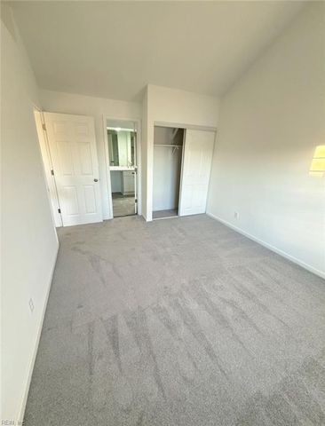 3804 Pamunkey River Reach Apt D, Portsmouth, VA 23703