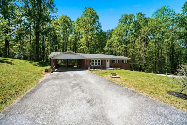3441 Spencer Heights Place, Lenoir, NC 28645