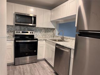 2267 NW 136th Ter 2267, Opa-locka, FL 33054