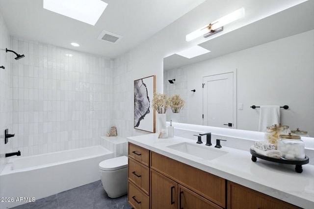 6701 N SCOTTSDALE Road 15, Scottsdale, AZ 85250