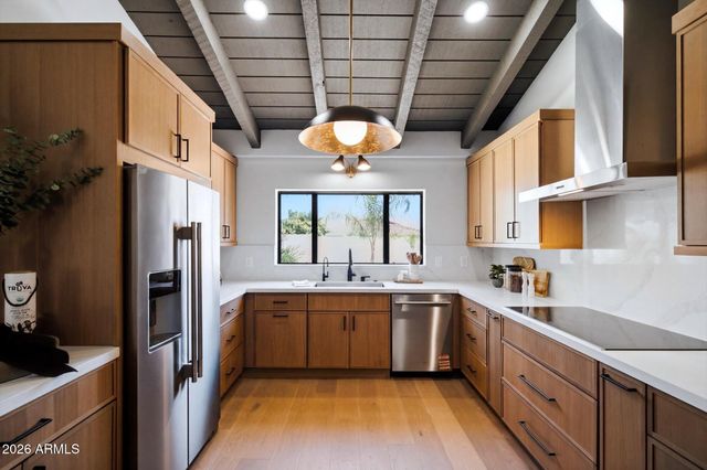 6701 N SCOTTSDALE Road 15, Scottsdale, AZ 85250